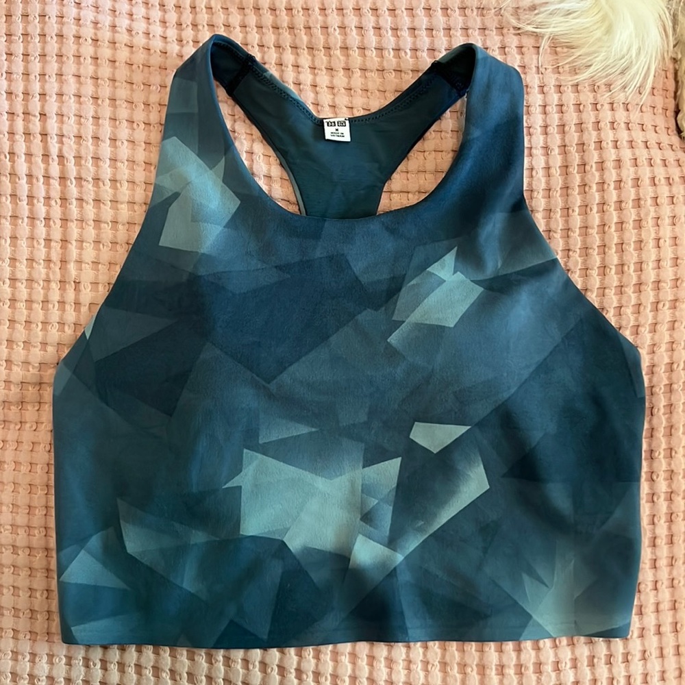 Uniqlo M Sports Bra in Blue
